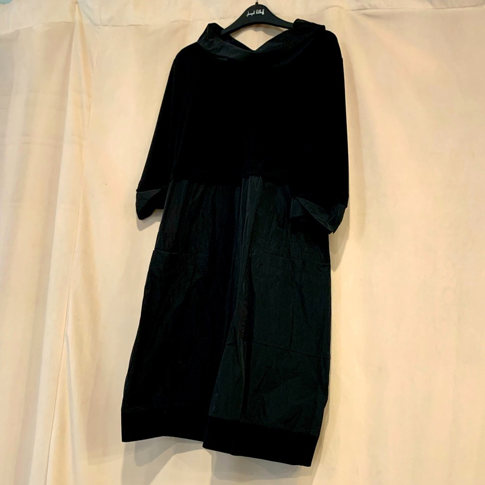 JOSEPH RIBKOFF Size 8 LBD